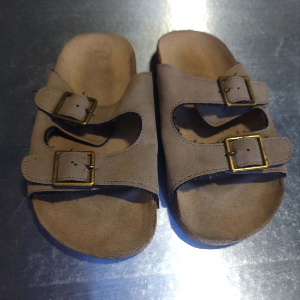 Lottini "Birkenstock" slides, sandals. Kids size 2